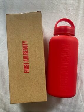 Red Insulated Glass Water Bottle